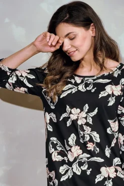 Bawełniana koszula nocna z rękawem 3/4 w kwiaty Charlotte | Taro 3233