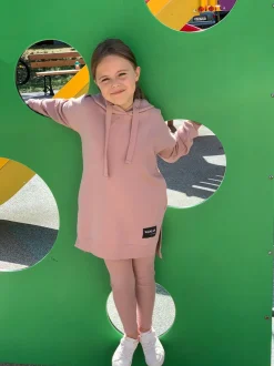 Bluza dziewczęca z kapturem z asymetrycznym dołem Little Eva/Blush - Wualaa by dolce sonno