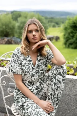 Dzianinowa piżama damska zapiana na guziki z kołnierzykiem Louise - Sensis