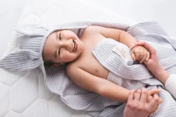 Okrycie kąpielowe Wafel Prestige Bunny 70x140cm - jasny szary | BabyMatex - TB0456_42