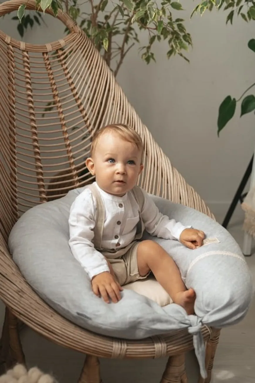 Poduszka pozycjonująca dla kobiet w ciąży i karmiących mam Relax Linen - jasny szary | BabyMatex TB0448_42