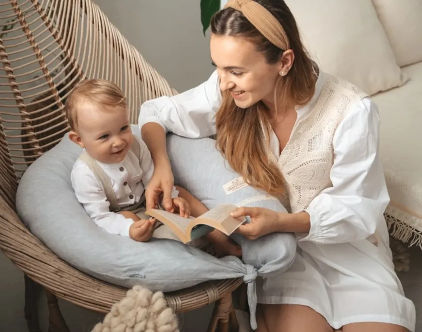 Poduszka pozycjonująca dla kobiet w ciąży i karmiących mam Relax Linen - jasny szary | BabyMatex TB0448_42