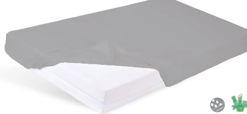 Prześcieradło nieprzemakalne Bamboo z gumką 60x120 - Baby Matex