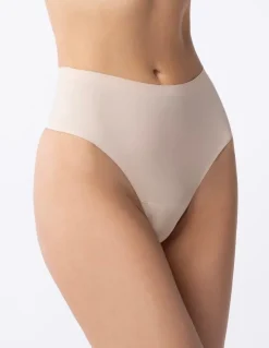 Stringi Maxi damskie z delikatnej mikrofibry - beżowe  | Julimex
