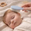 Szczotka i grzebień do włosów dla dzieci i niemowląt miękkie włosie niebieska | Babyono B.O.570/05