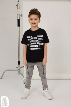 T-shirt chłopięcy czarny z napisami - All for Kids