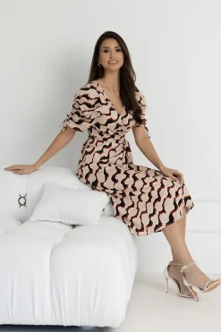 WUALAA Women - Sukienka midi KELLY Classic Collage Beige